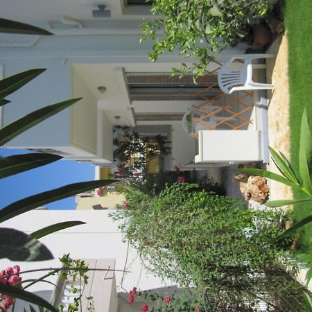 Lion-Suites Kalyves Extérieur photo