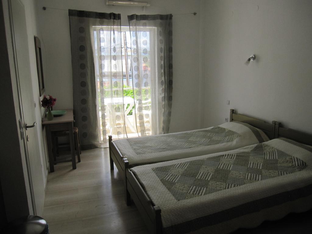 Lion-Suites Kalyves Extérieur photo